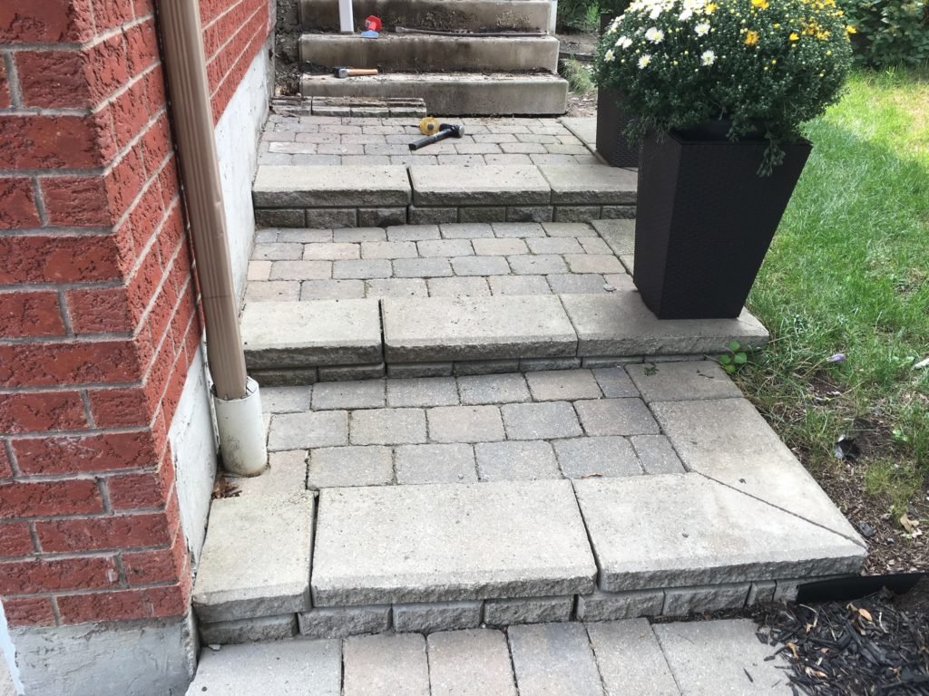How Much Does It Cost for an Interlocking Back Patio, Front Porch or Driveway