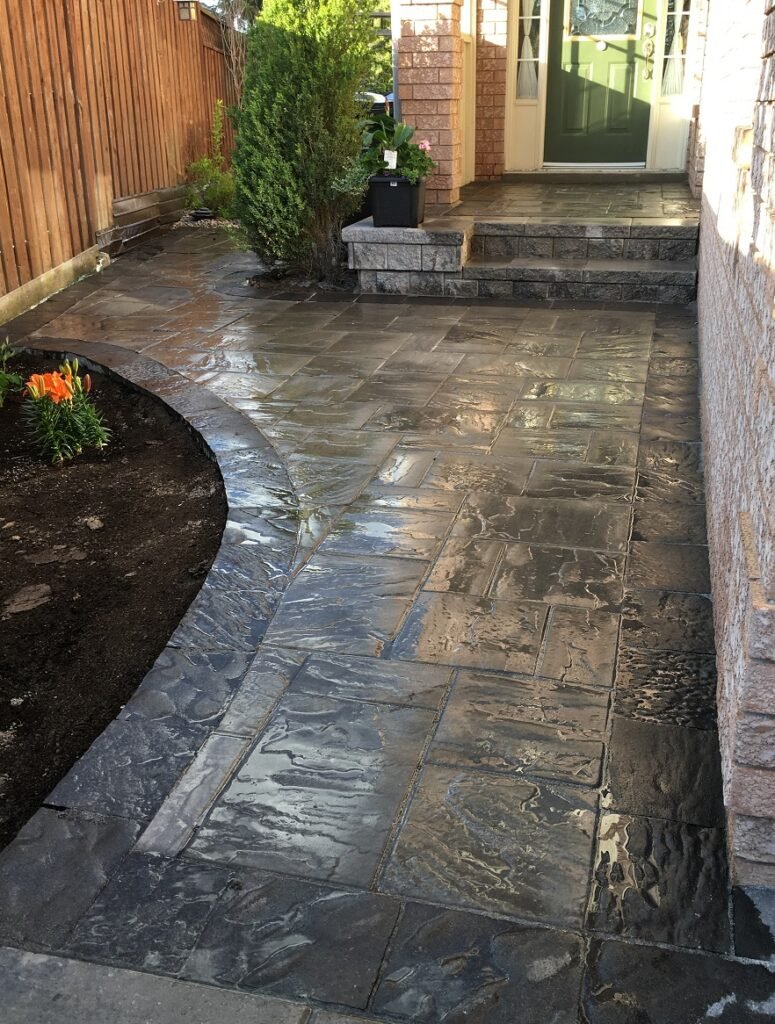 Interlocking front porch
